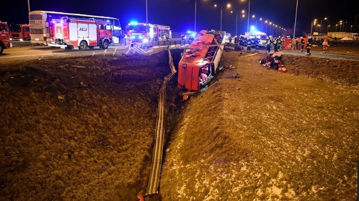 У Польщі потрапив у ДТП автобус із українцями. Фото: PAP/Darek Delmanowicz