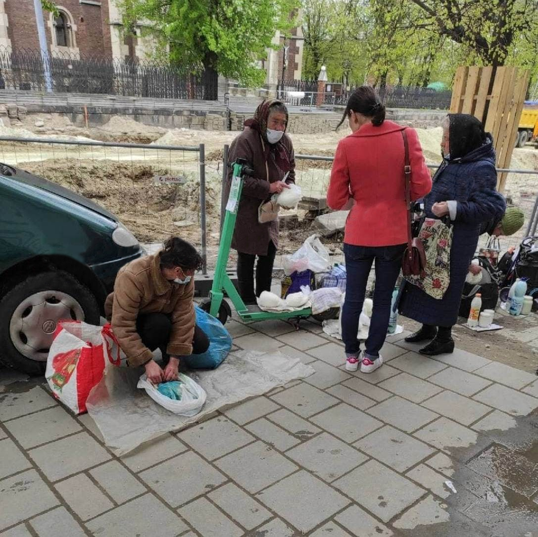 Як у Львові збиткуються над прокатними електросамокатами. Фото: blacklist_of_lviv
