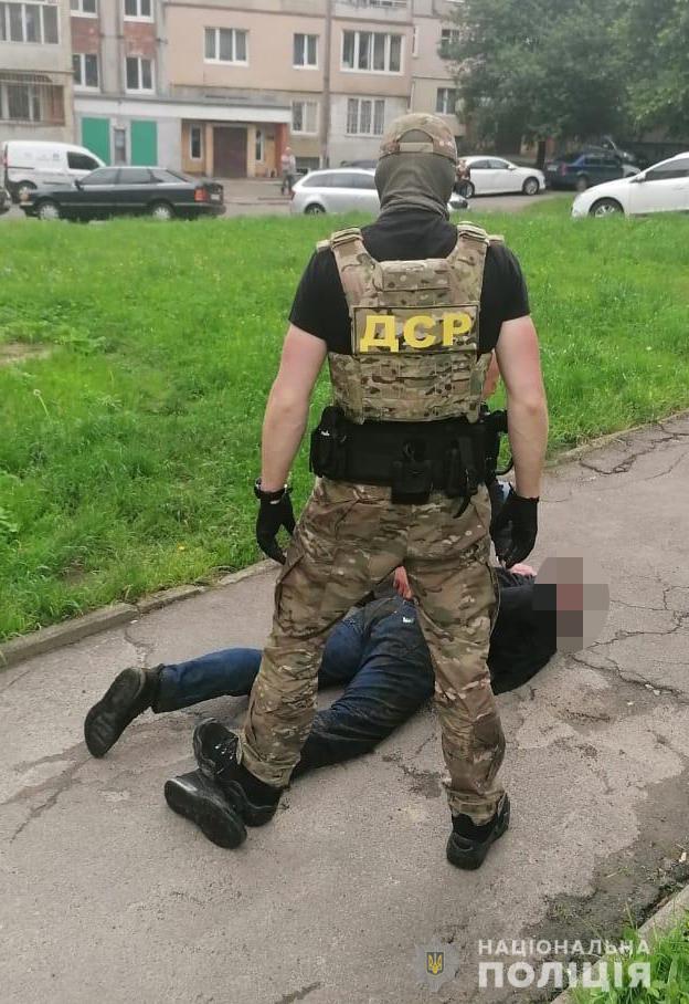 З’явились подробиці стрілянини на Сихові. Фото поліції