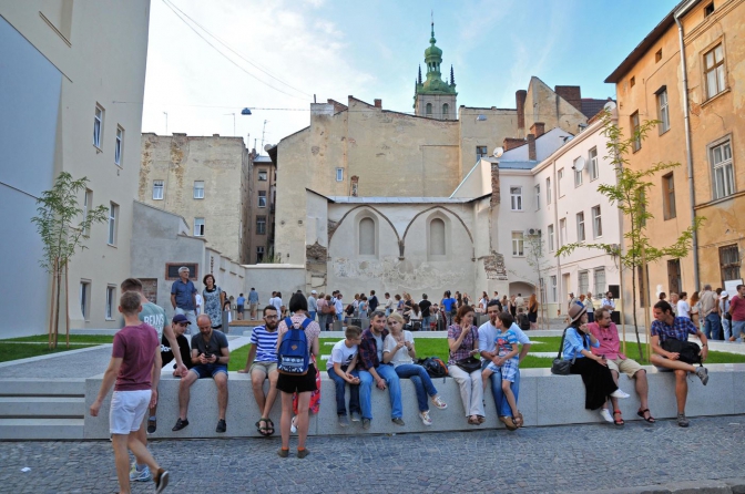 Простір синагог. Фото: gazeta.lviv.ua