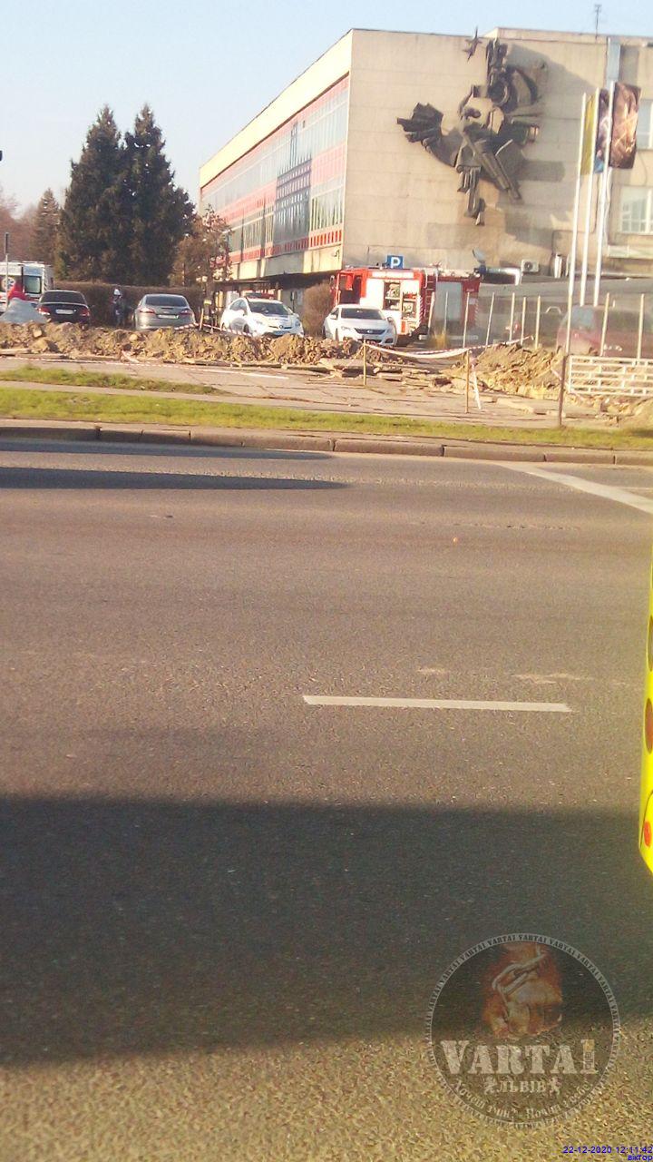 З видавництва у Львові евакуювали 15 людей. Фото: Варта1