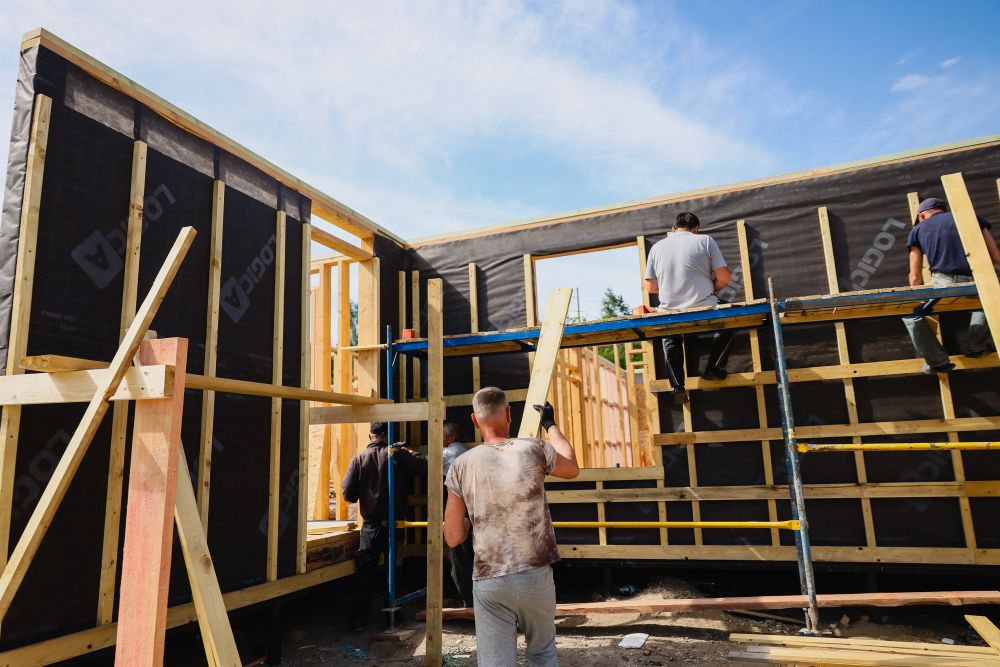 У Львові будують тимчасове житло для вагітних переселенок