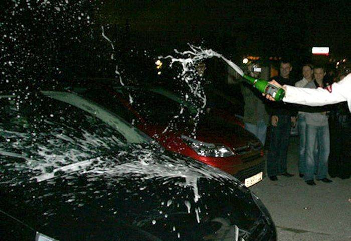 Як правильно «обмити» машину після купівлі. Фото: rsute.ru