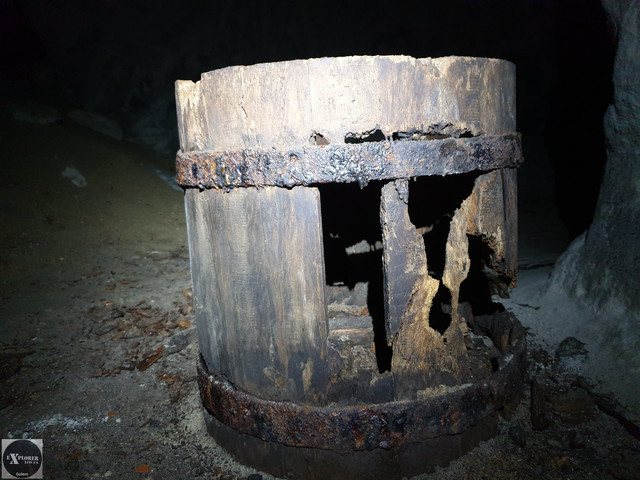 Один з артефактів в криївці. Фото: Фотографії старого Львова