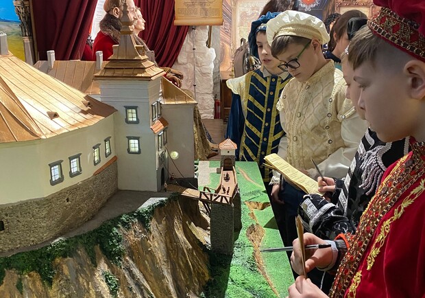 Різдвяний квест з Музейком