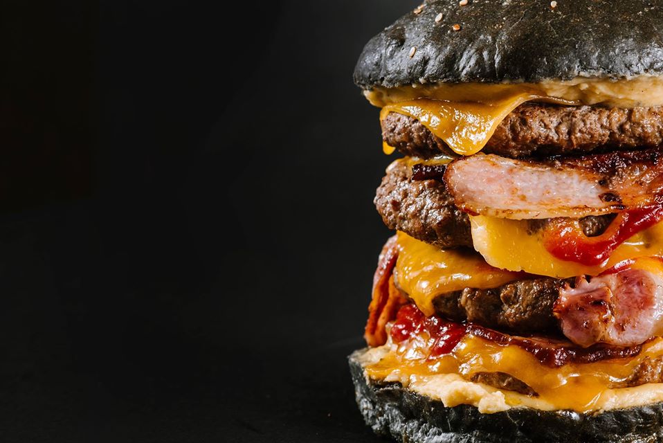 Бургер "Майкл Джордан". Фото: Kraft Burger