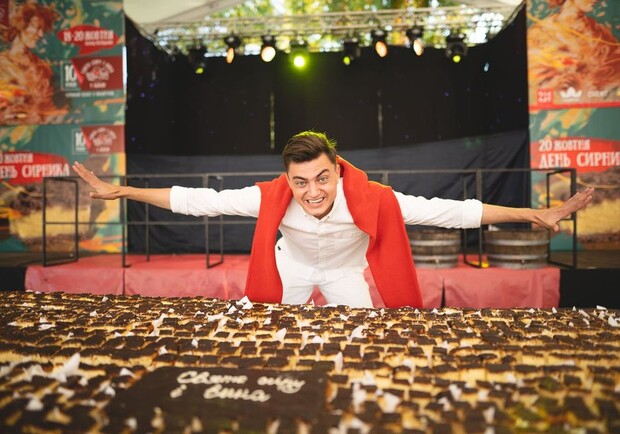 Найкращі гастрофестивалі Львова, які не можна проґавити. Фото: Свято Сиру і Вина у Львові/Facebook