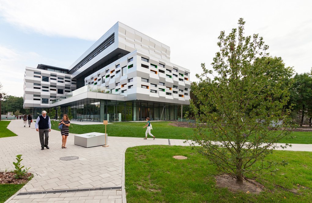 Центр Митрополита Андрея Шептицького. Фото: variat.com.ua