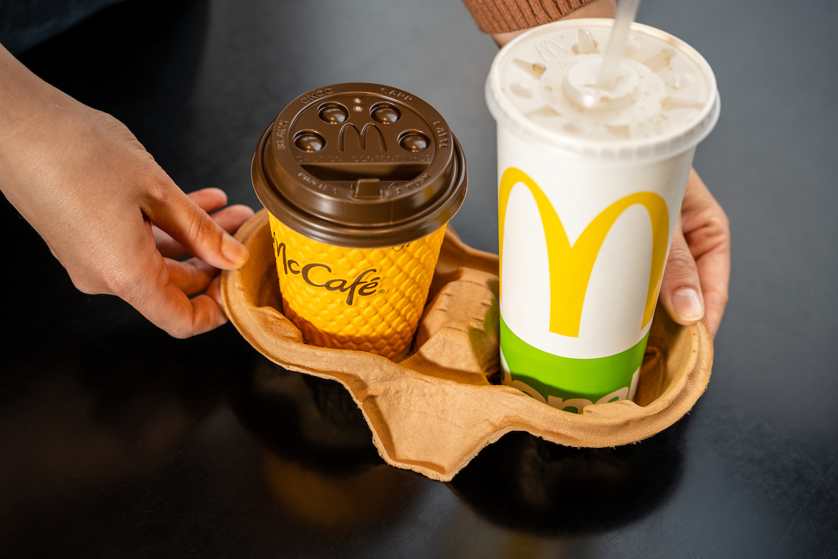 Сортування та переробка: чому з пластикового пакування переходять на папір