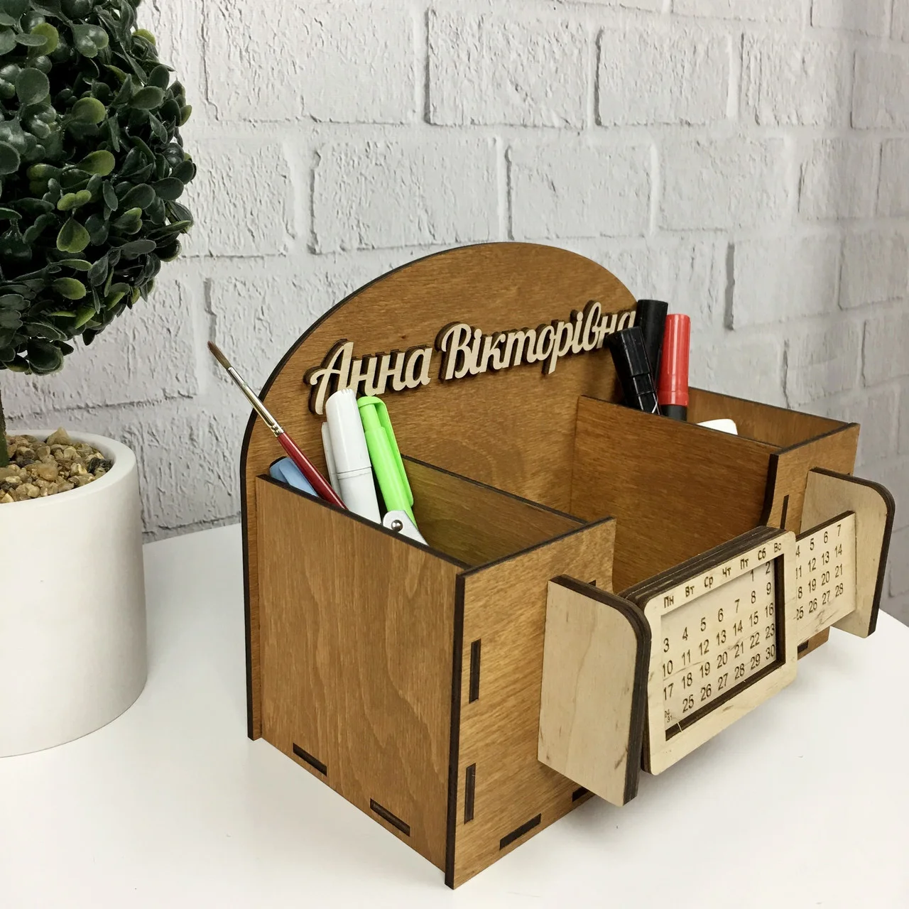 Що подарувати коханій людині на День закоханих: добірка ідей.