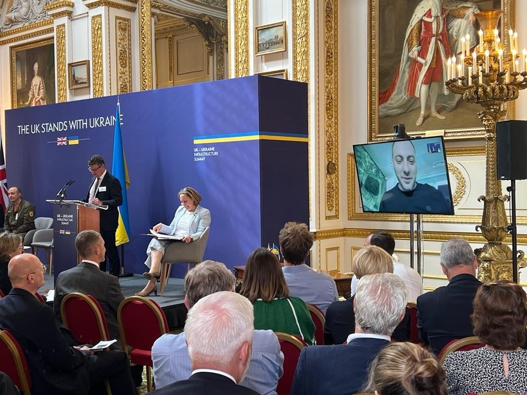 Бізнс Британії допоможе відбудовувати зруйновану інфраструктуру України.