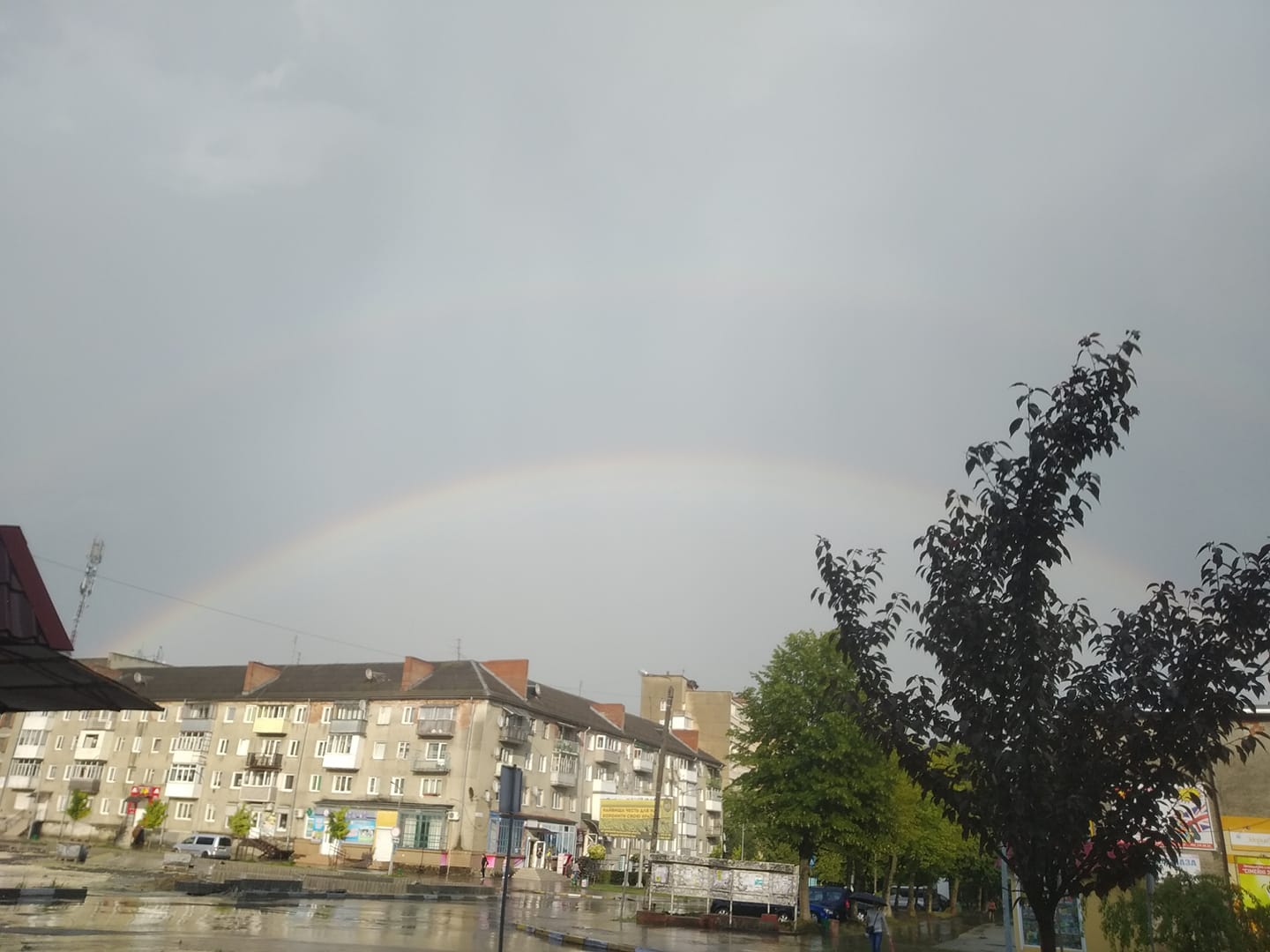 Гарний знак: Над Новим Роздолом з’явилася подвійна веселка