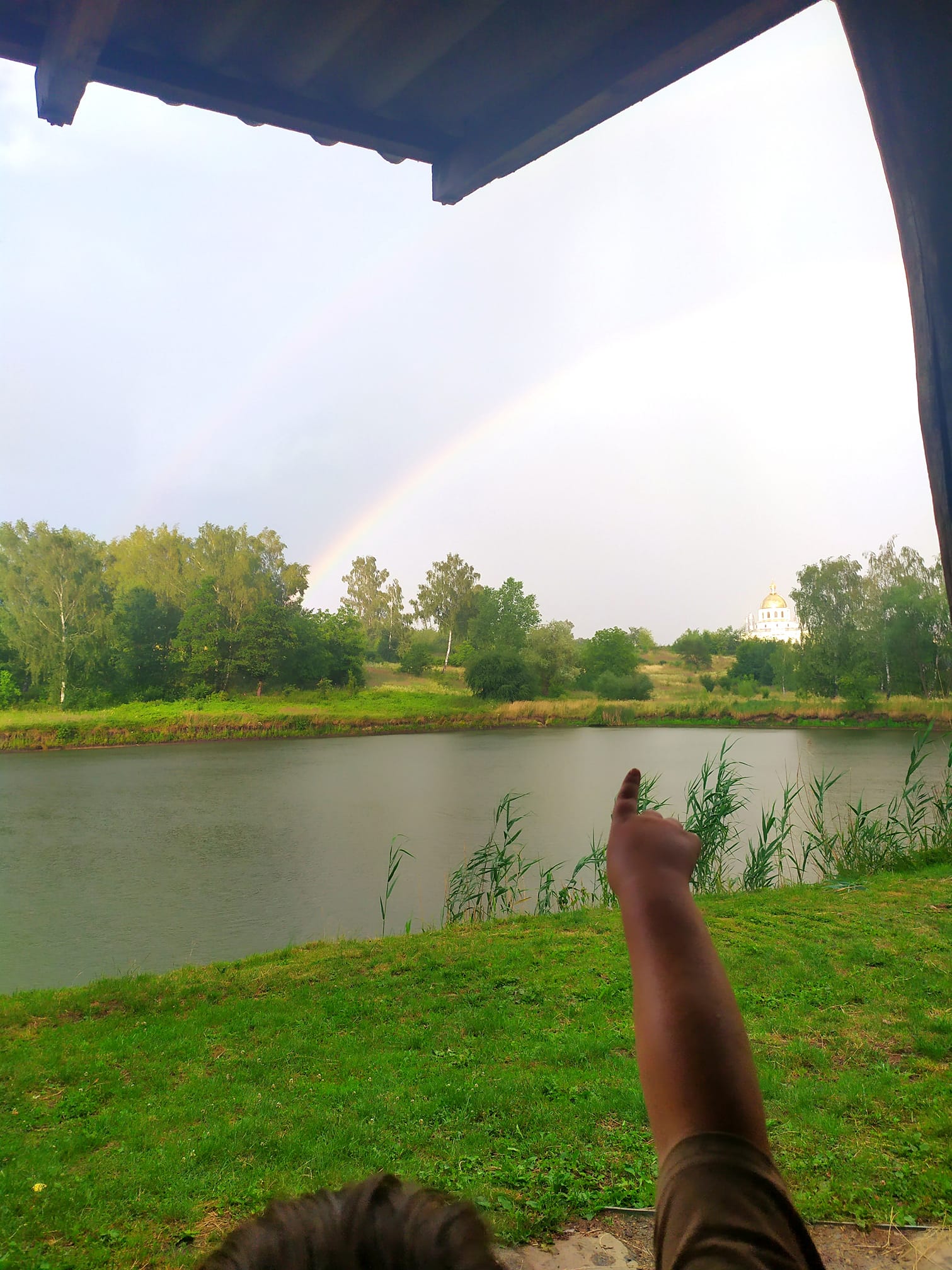 Гарний знак: Над Миколаєвом з’явилася подвійна веселка