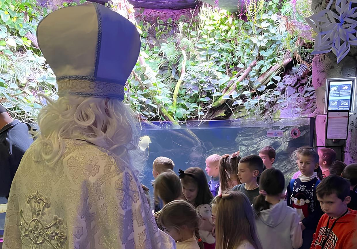 Резиденція Святого Миколая у Львівському океанаріумі.