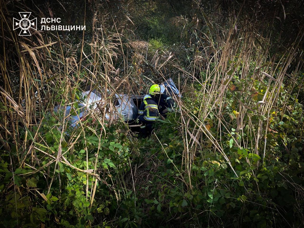 Фото з місця події.