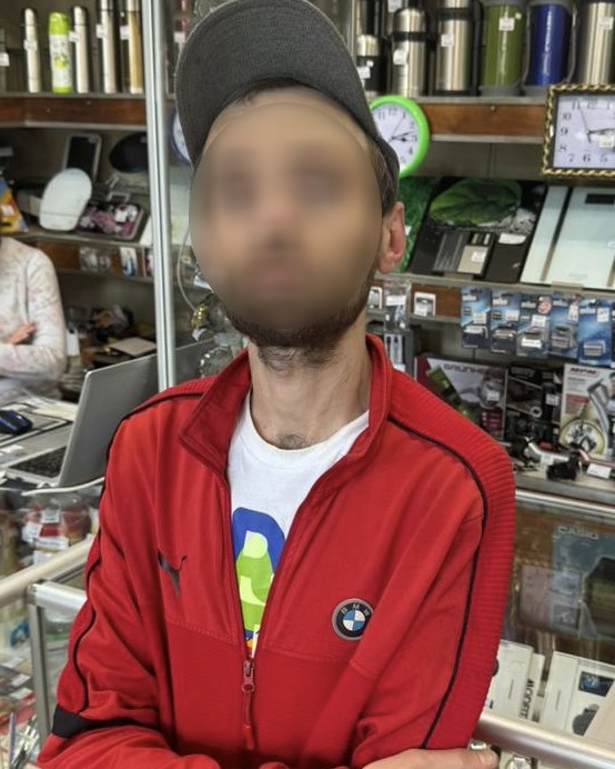 Поліція затримала львів’янина, підозрюваного у пограбуванні магазину та крадіжці з автомобіля.