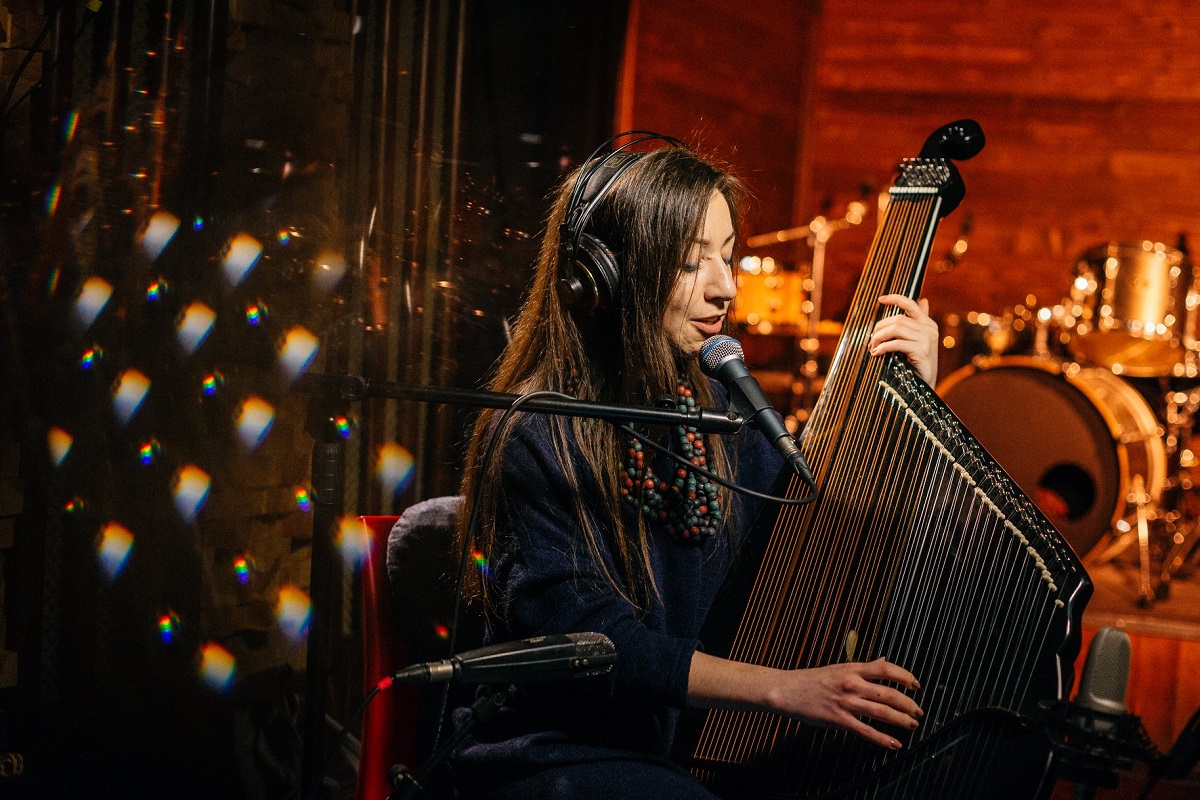 Акустичний концерт-розповідь Анастасії Войтюк.