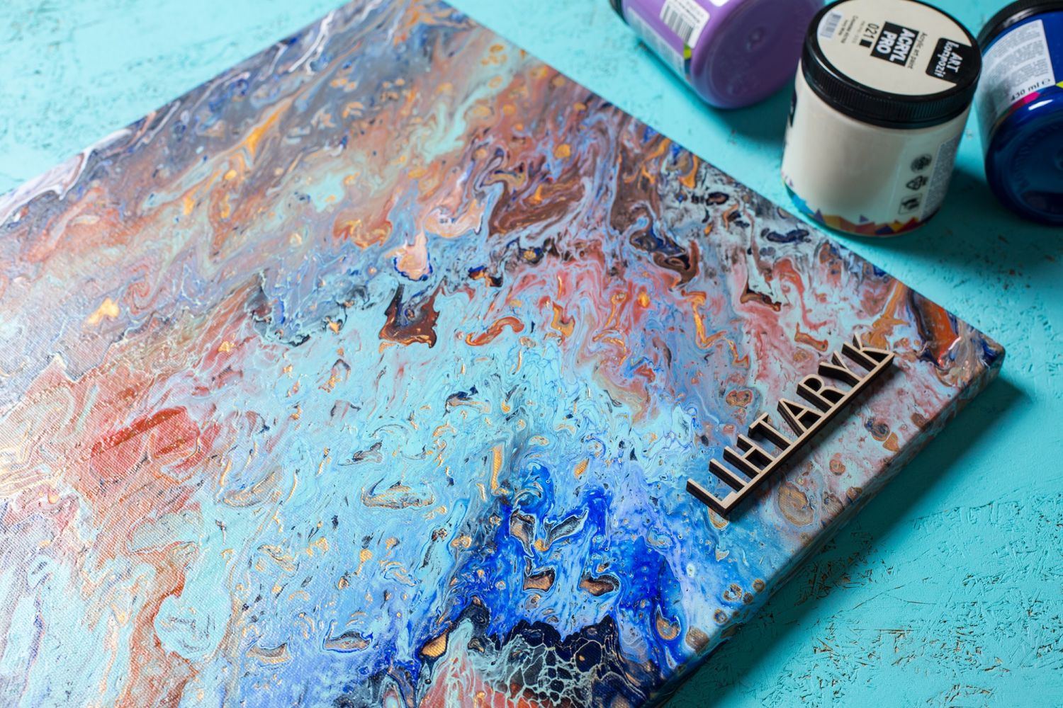 Майстер клас з абстрактного живопису.