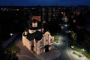 Атмосферні фото: як виглядає нічний Львів з висоти пташиного польоту фото 5