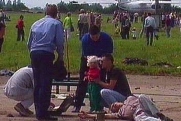 18 річниця Скнилівської трагедії: відео наймасштабнішої катастрофи в історії авіашоу фото