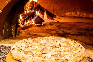 Піца з просекко: на Кривій Липі відкрили новий сімейний ресторан  фото 4