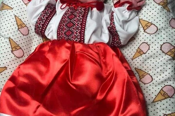 У львівському пологовому немовлят одягнули у перші вишиванки &mdash; фото фото 2
